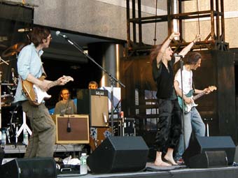 Patti Smith and her band en concert